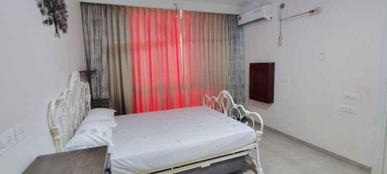 Bedroom, hiranandani-phillipa 3 Bedroom 1300 Sq.Ft. Apartment In Ghodbunder Road Thane 10742664