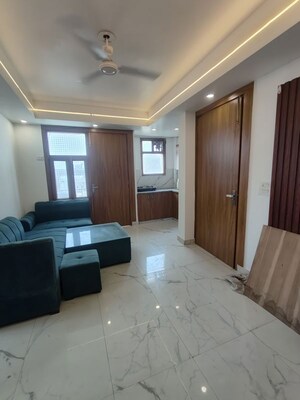 2 BHK Apartment For Rent in Saket