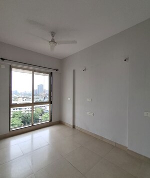 Room in 2 BHK Apartment at Aspen Park, Goregaon East – for Rent