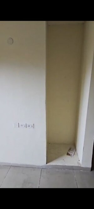  2 BHK Builder Floor at Pinewood Enclave, Wave City – for Rent