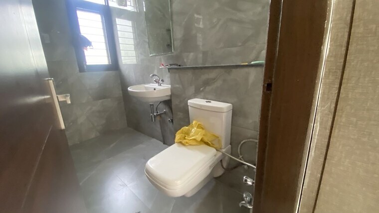 Bathroom, gmada-eco-city 2 Bedroom 200 Sq.Yd. Independent House In North Mullanpur Chandigarh 10742692