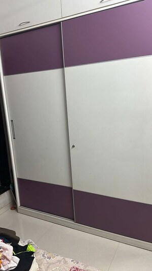 Room in 1 BHK Apartment at Manpada – for Rent