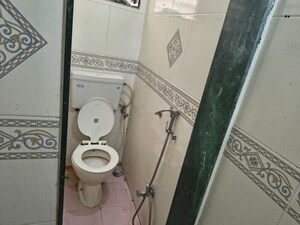 Bathroom in 1 BHK Apartment at Mantri Park, Goregaon East – for Rent