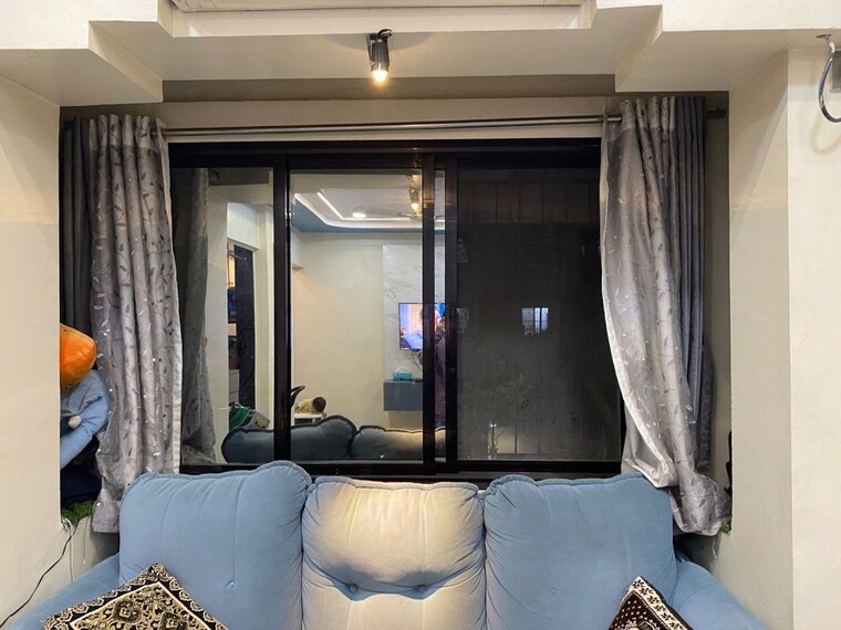 Living Room, ghodbunder road 2 Bedroom 700 Sq.Ft. Apartment In Ghodbunder Road Thane 10742840
