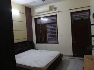 3 BHK Independent House For Rent in Sector 33