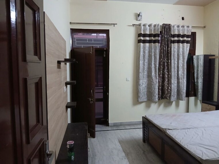 Bedroom, sector 33 3 Bedroom 270 Sq.Yd. Independent House In Sector 33 Hisar 10742911