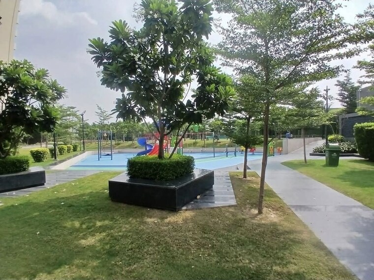  Parking, tulip-yellow 3 Bedroom 1704 Sq.Ft. Apartment In Sector 69 Gurgaon 10742893
