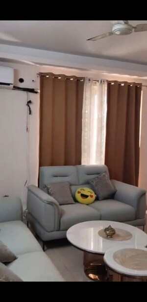 3 BHK Apartment For Rent in Puri Pranayam, Sector 82