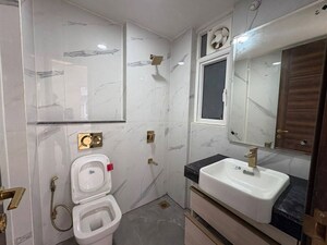 Bathroom in 3 BHK Apartment at Raj One Good Earth, Sector 71 – for Rent