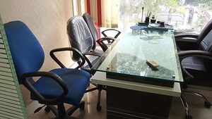 Team Area in  Office Space at Om Heera Panna Mall, Andheri West – for Rent