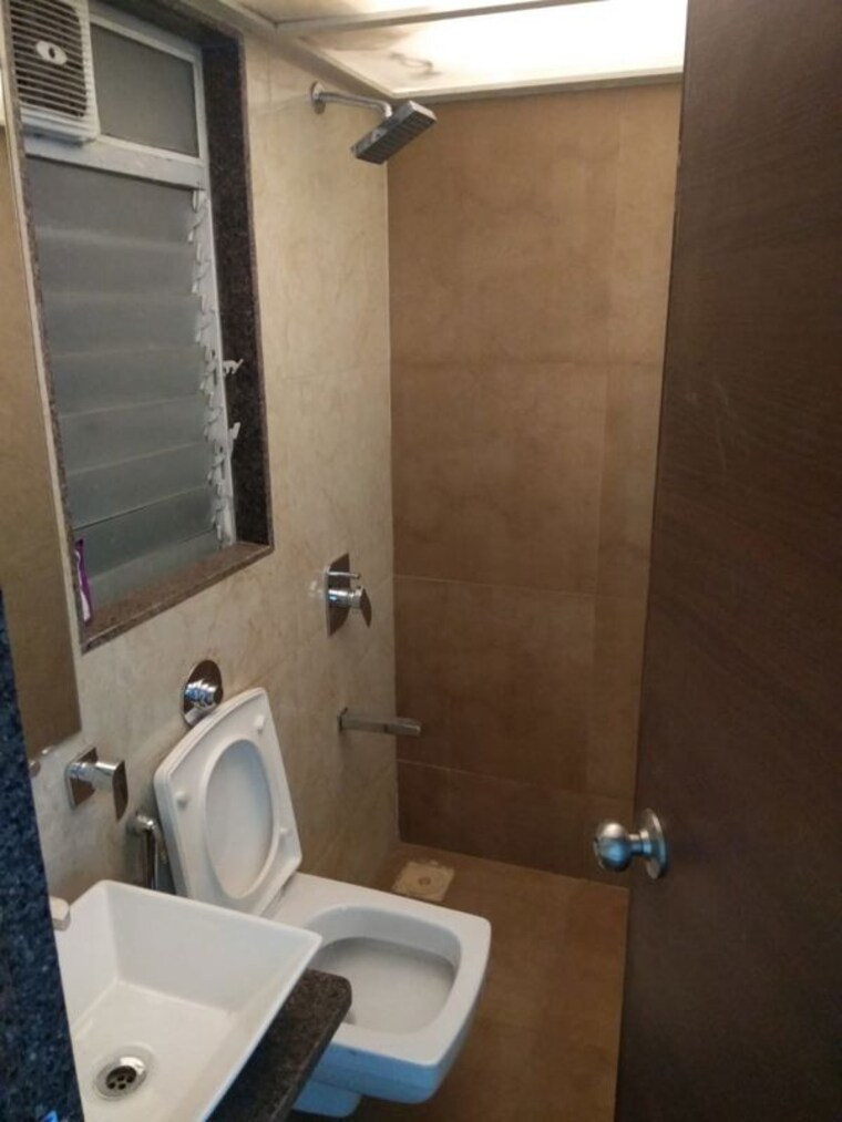 Bathroom, veena-serenity 2 Bedroom 631 Sq.Ft. Apartment In Chembur Mumbai 10742946