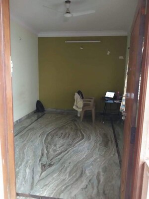1 BHK Builder Floor For Rent in Radha Apartments Shanti Nagar, Shanthi Nagar