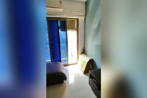 Hall in 2 BHK Apartment at Cosmopolis Tower, Andheri West – for Rent