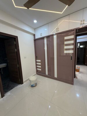3 BHK Apartment For Rent in Lakshmi Cadillac, Kondapur
