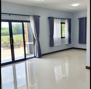 3 BHK Apartment For Sale in Oberoi Garden City Thane, Pokhran Road No Two