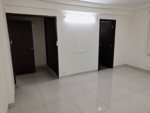 Room in 3 BHK Apartment at Lansum Madhava Towers, Madhapur – for Rent