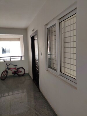 Room in 3 BHK Apartment at Lansum Madhava Towers, Madhapur – for Rent