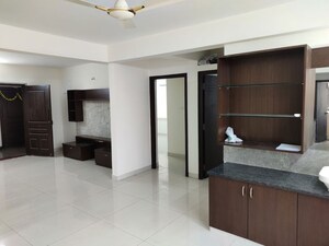 Room in 3 BHK Apartment at Lansum Madhava Towers, Madhapur – for Rent
