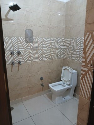 Bathroom in 1 BHK Independent House at Sector 9 – for Rent