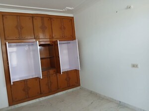 2 BHK Independent House For Rent in Sector 13