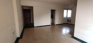 Room in 3 BHK Apartment at Hiranandani Verona Co op Housing Society Ltd, Powai – for Rent