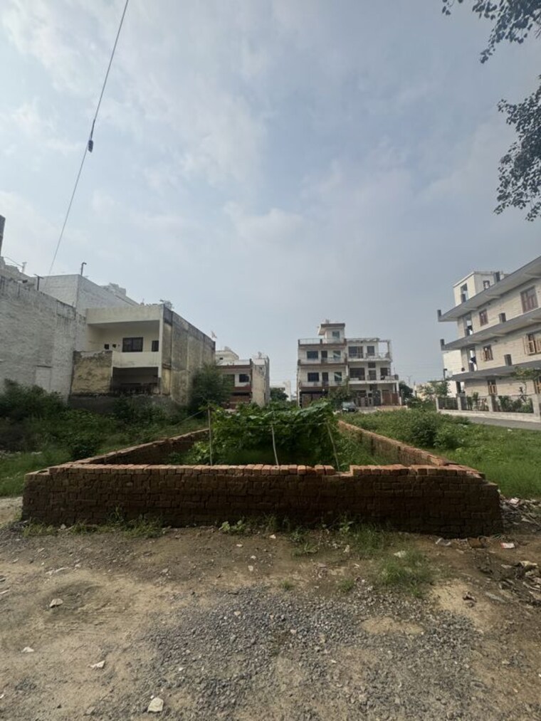 Exterior View, sector 64  250 Sq.Yd. Plot In Sector 64 Faridabad 10743105