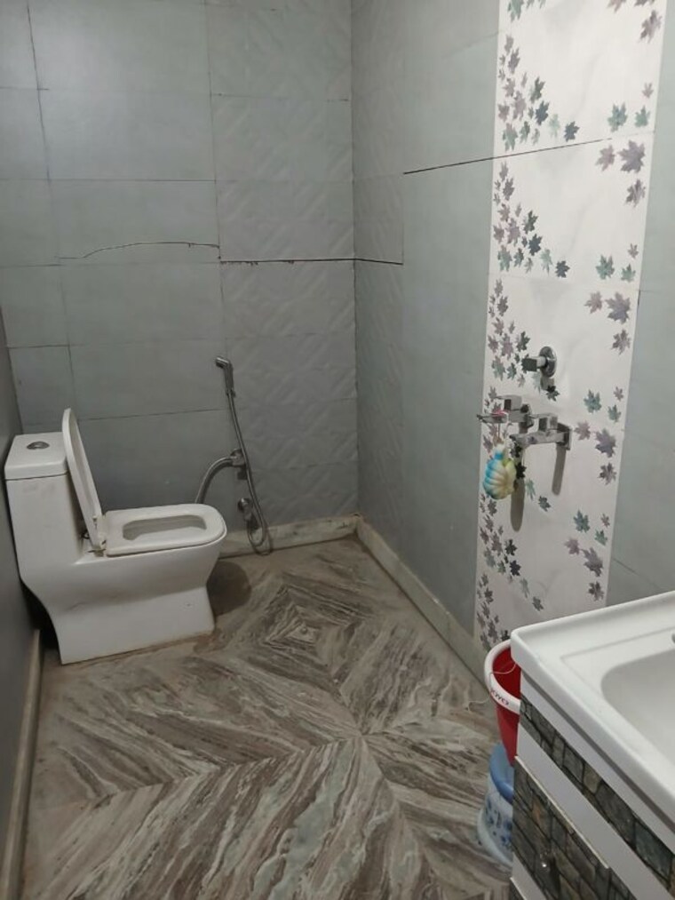Bathroom, global space township 3 Bedroom 350 Sq.Yd. Independent House In Global Space Township Hisar 10743118