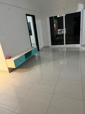 Furnished Amenities in 2 BHK Apartment at Shriram Liberty Square, Electronic City Phase ii – for Rent
