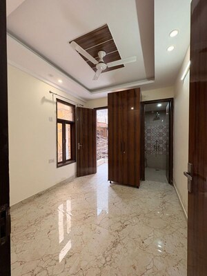 1 BHK Builder Floor For Rent in Chattarpur