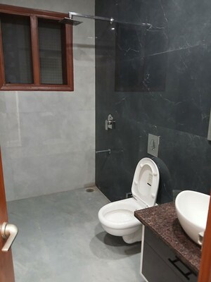 Bathroom in 3 BHK Apartment at Sector 11 – for Rent