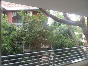 3 BHK Builder Floor – Exterior View View at Panchsheel Enclave - for Rent