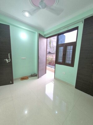 Room in 2 BHK Builder Floor at Chattarpur – for Rent
