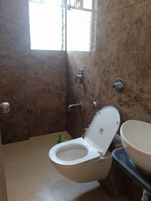 Bathroom in 2 BHK Apartment at Jyoti Skyline, Chakala – for Rent