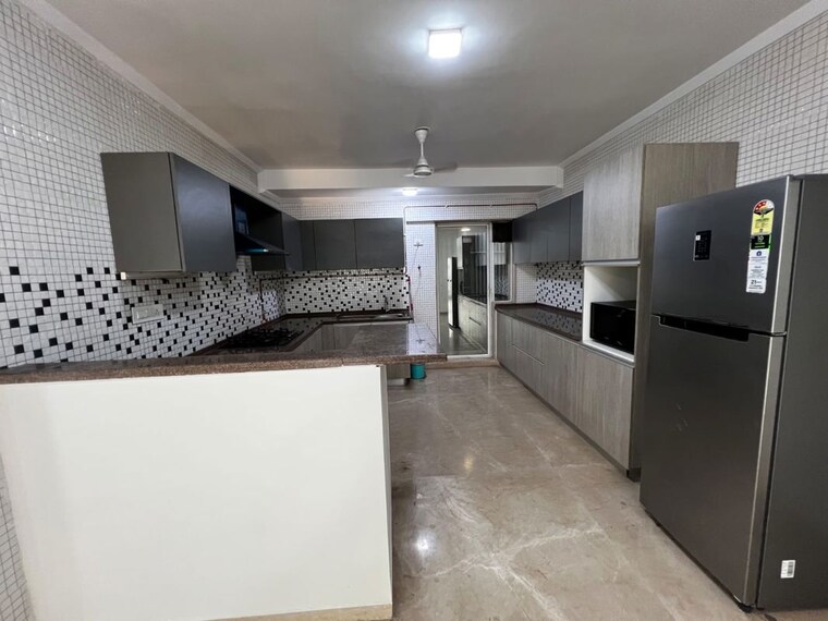 Kitchen, dheeraj-insignia 5 Bedroom 2500 Sq.Ft. Apartment In Bandra East Mumbai 10743218