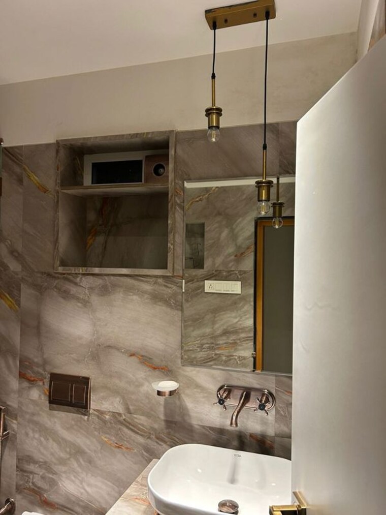 Bathroom, santacruz west 2 Bedroom 700 Sq.Ft. Apartment In Santacruz West Mumbai 10743224