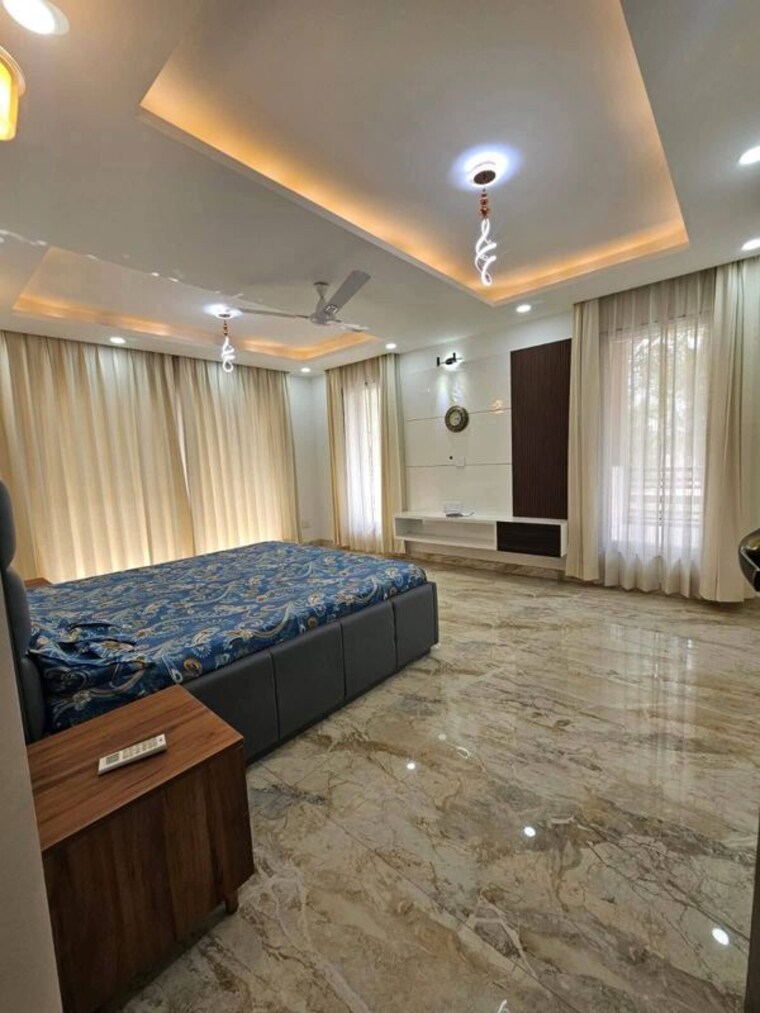 Bedroom, freedom fighters enclave 3 Bedroom 1900 Sq.Ft. Apartment In Freedom Fighters Enclave Delhi 10743240