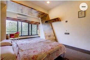 Bedroom in 3 BHK Apartment at Lower Parel – for Rent