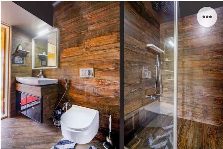 Bathroom, lower parel 3 Bedroom 1800 Sq.Ft. Apartment In Lower Parel Mumbai 10743262