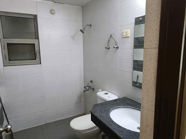 Bathroom, vatika-city-homes 3 Bedroom 1740 Sq.Ft. Apartment In Sector 83 Gurgaon 10743264