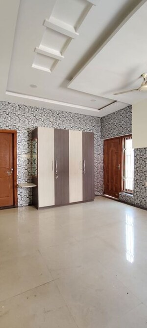 Bedroom in 4 BHK Villa at Mahaveer Nagar – for Rent