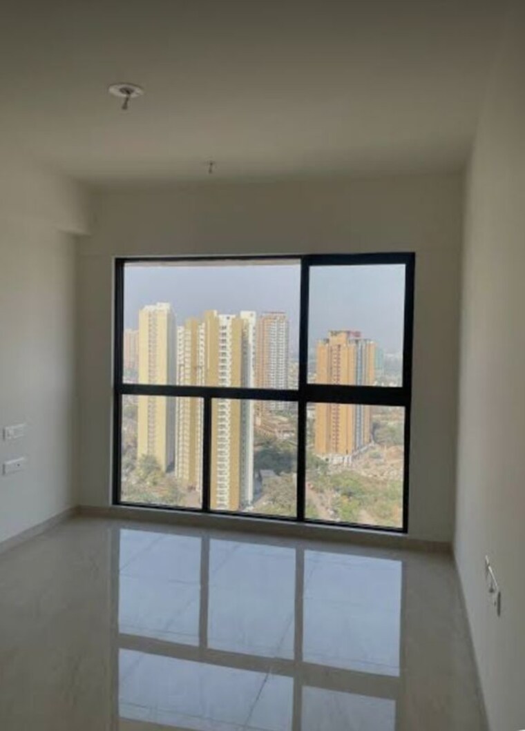 Room, lodha-crown-quality-homes 1 Bedroom 317 Sq.Ft. Apartment In Majiwada Thane 10743415