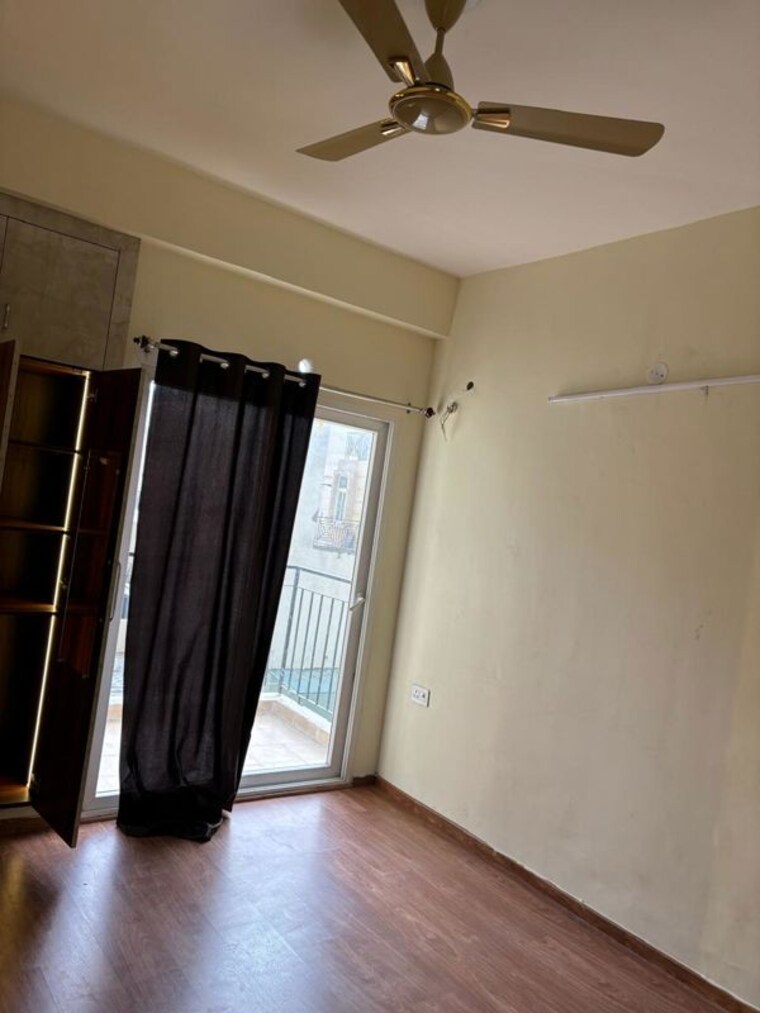 Room, gulshan-bellina 2 Bedroom 1020 Sq.Ft. Apartment In Sector 16 Greater Noida Greater Noida 10743419