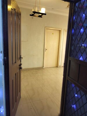 Room in 2 BHK Villa at Sector 22 – for Rent