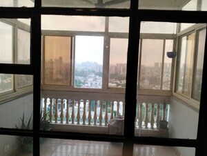 Balcony in 2 BHK Villa at Sector 22 – for Rent