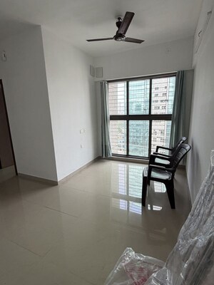 Room in 1 BHK Apartment at Lower Parel – for Rent