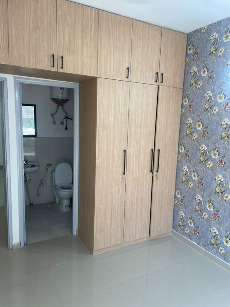 Bathroom, pyramid-midtown 2 Bedroom 699 Sq.Ft. Apartment In Sector 59 Gurgaon 10743585