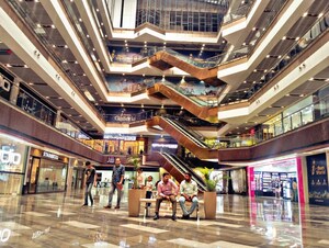  Shop – Exterior View View at Adihm Ithums Galleria, Alpha Ii Greater Noida - for Sale