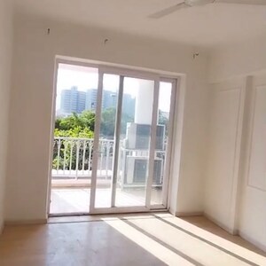 3 BHK Apartment For Rent in DLF The Skycourt, Sector 86