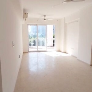 Building Lobby in 3 BHK Apartment at DLF The Skycourt, Sector 86 – for Rent