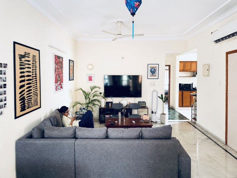 Living Room, ss-the-palladians 3 Bedroom 1500 Sq.Ft. Apartment In Sector 47 Gurgaon 10743641